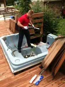How to Get Rid of a Hot Tub in Louisville
